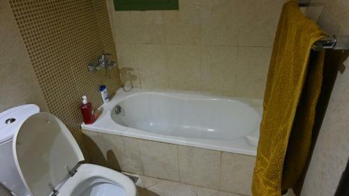 Apartamento Entire Studio Flat In Sharjah.