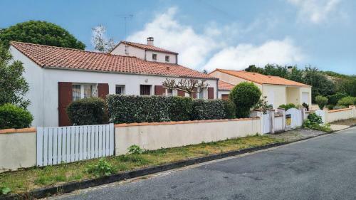 Villa Saint Georges de Didonne - Maison Avec Jardin Clos - Proche Commerces