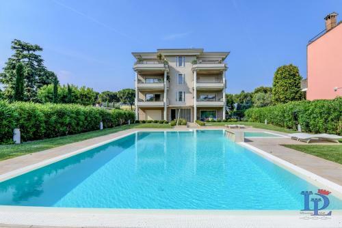 Apartamento Desenzanoloft Oscar Luxury Suite