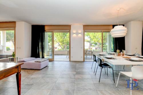 Apartamento Desenzanoloft Oscar Luxury Suite
