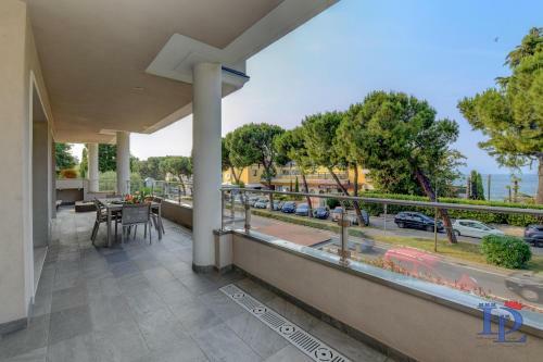 Apartamento Desenzanoloft Oscar Luxury Suite