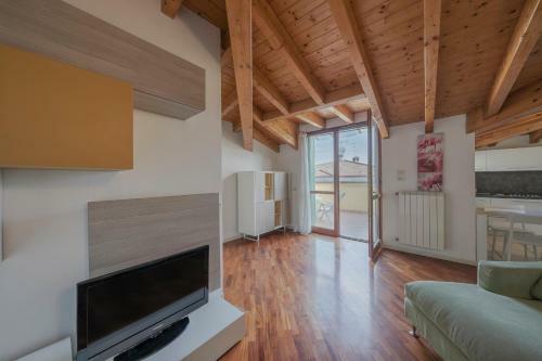 Modern Apartment With Private Parking