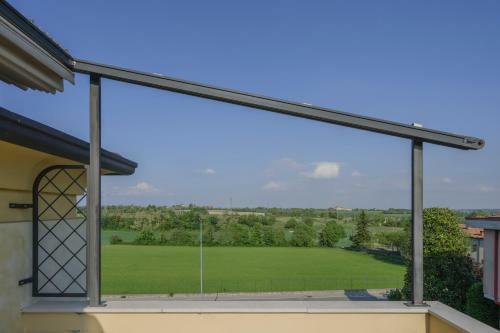 Modern Apartment With Private Parking