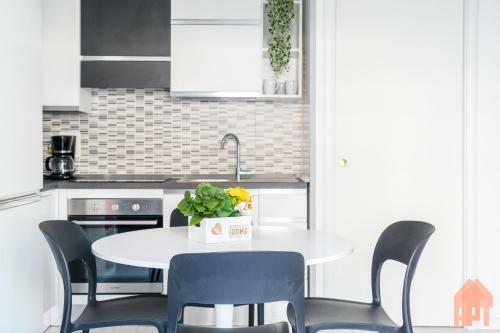 Sweet Lake Apartment