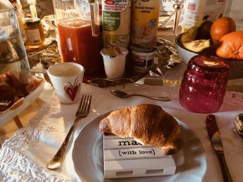 Hostal Da Coco E Mini,l'angolo Delle Ceramiste In Viaggio - Secondo Piano