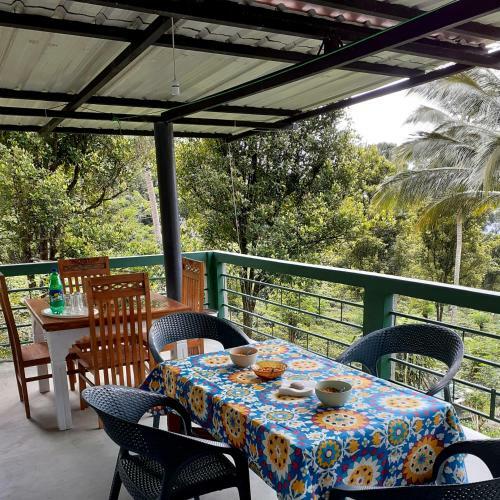 Hostal Namastay Cottage Hunnas Falls