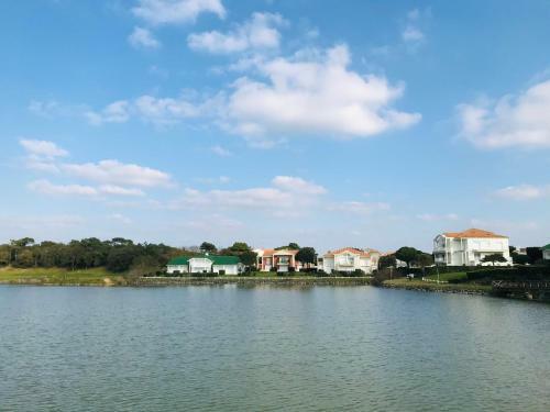 Apartamento Studio Panoramique Vue Pleine Mer, Golf Et Piscine