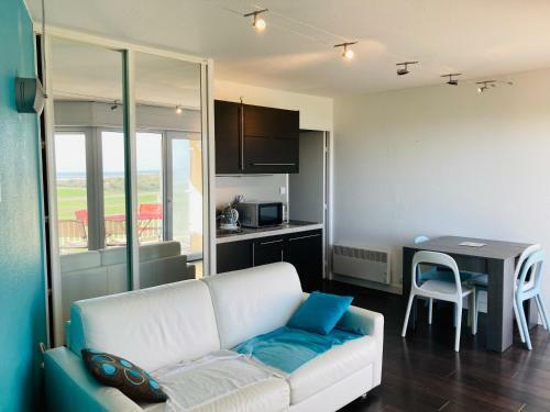 Apartamento Studio Panoramique Vue Pleine Mer, Golf Et Piscine