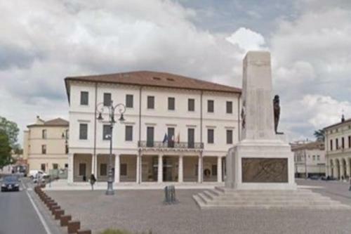 Apartamento Appartamento Balcone Fiorito