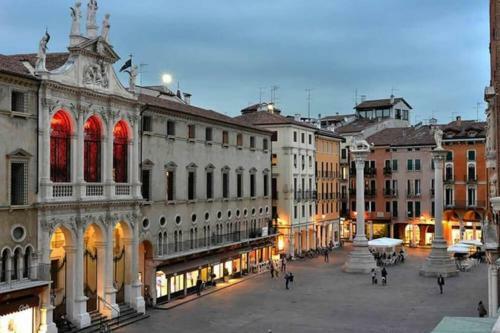 Apartamento Appartamento Balcone Fiorito