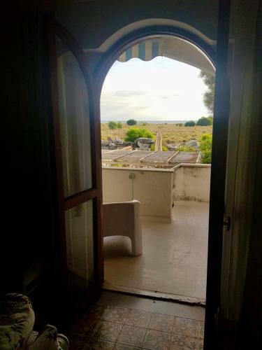 Casa Vista Mare Su Tre Piani Con Giardino