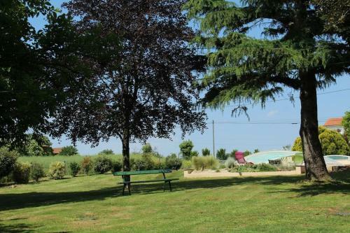 Belle Villa Au Calme Avec Piscine Couverte