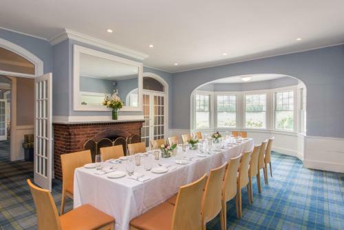 Posada The Breakwater Inn & Spa