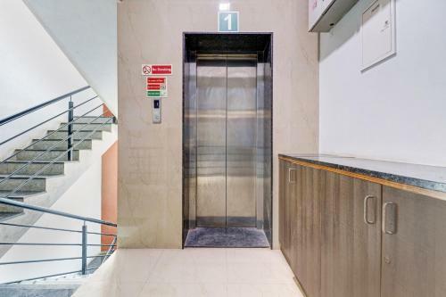 Hotel Oyo Flagship 83187 Shiv Enclave