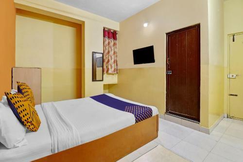 Spot On 83080 Hotel Aryan Residency