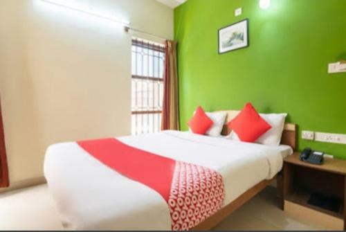 Hotel Raj Residency