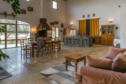 Villa Mas De La Ronci�re