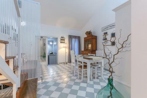 Ferrara Duplex Terrace Apartment X4