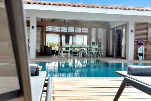 Kas Air In Sabalpalm Villas