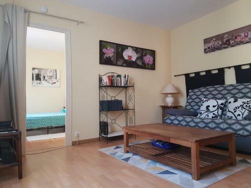 Charmante Maisonnette 2-4 Personnes Avec Wifi