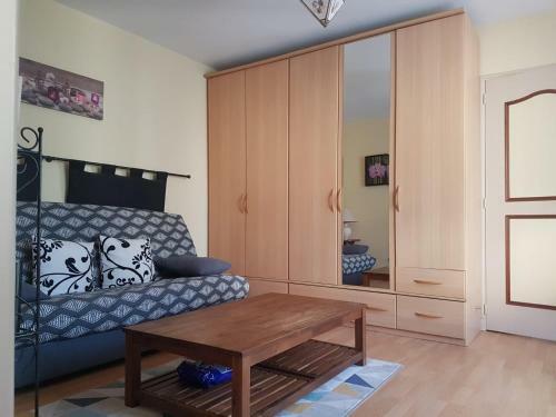 Charmante Maisonnette 2-4 Personnes Avec Wifi