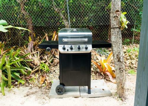 Duck Out By Eleuthera Vacation Rentals