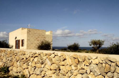 Cala Rossa Lodge