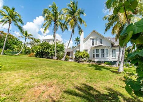 Folly & Guest House By Eleuthera Vacation Rentals
