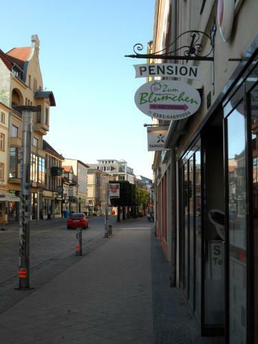 Hostal Pension Zum Bl�mchen