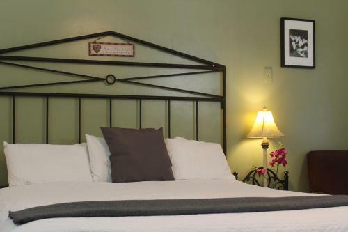 El Rancho Motel
