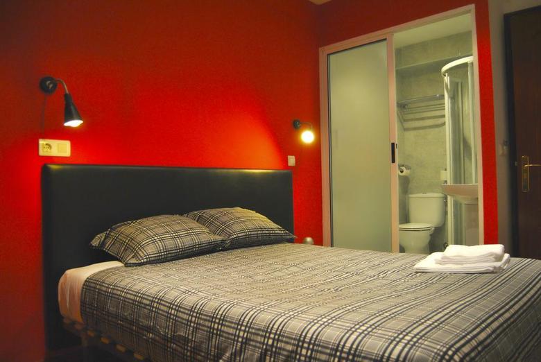 Hotel Happy Hostal Carrales