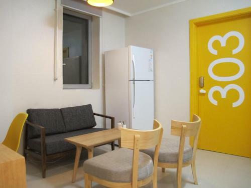 Hostal Dw Design Residence