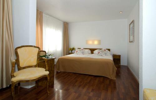 Hotel Pintor Mars�