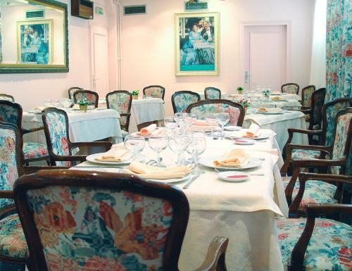 Hotel Pintor Mars�