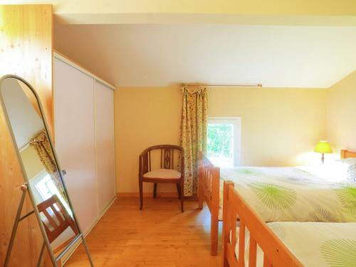 Cozy Holiday Home In Vaison-la-romaine With A Pool