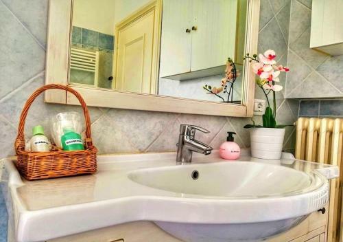 Hostal Exclusive Villa - Per La Dolce Vita Srl