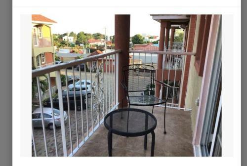 Apartamento Centrally Located 2 Bedroom