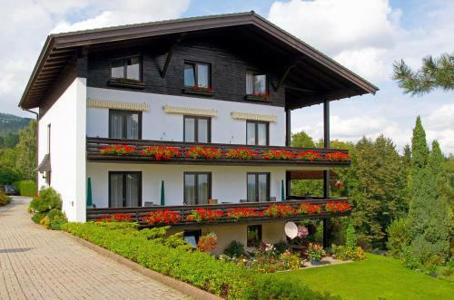 Hostal Pension Seirer