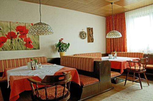 Hostal Pension Seirer