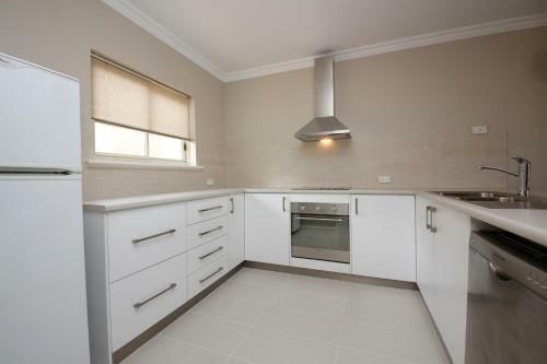 Hotel Mindarie Marina
