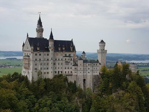 Hostal G�stehaus Alpina