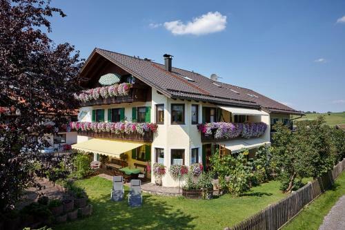 Hostal G�stehaus Alpina