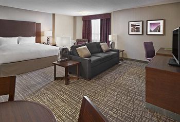 Hotel Doubletree By Hilton West Edmonton