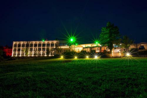 Motel Park Hotel Raya Garden