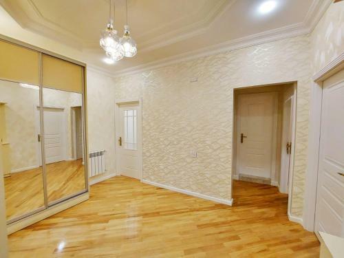 Apartamento Xetai 3 Otaqli Ela Menzil