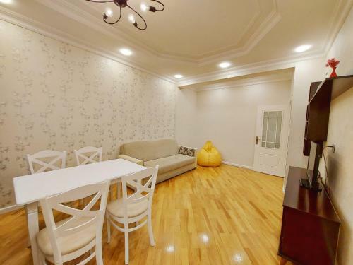 Apartamento Xetai 3 Otaqli Ela Menzil
