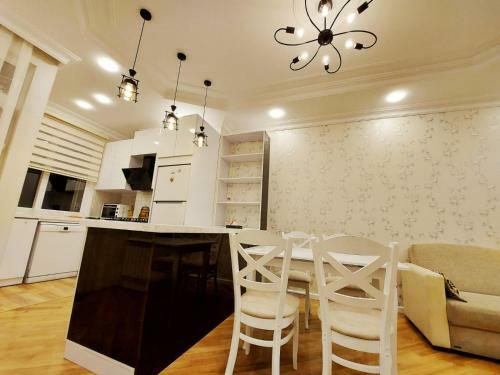 Apartamento Xetai 3 Otaqli Ela Menzil