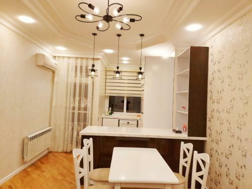 Apartamento Xetai 3 Otaqli Ela Menzil