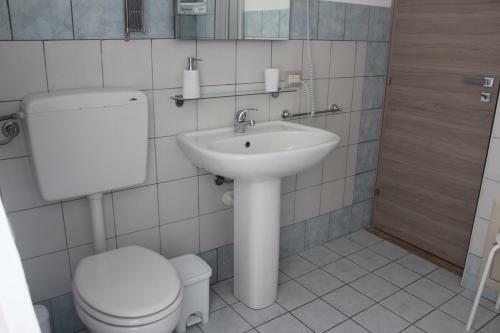 Hostal Affittacamere La Traversa