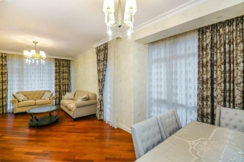 Lux Apartment In Targovi